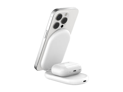 Belkin - Wireless charging stand - magnetic, foldable, with Qi2 + AC power adapter - 15 Watt - Fast Charge - white WIZ028TTWH