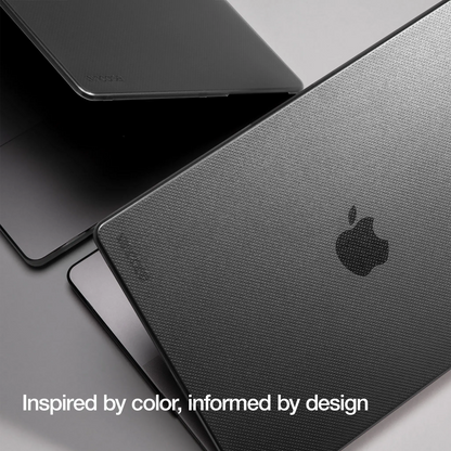 Incase Dots Hardshell with Makrolon® for MacBook Pro 16"